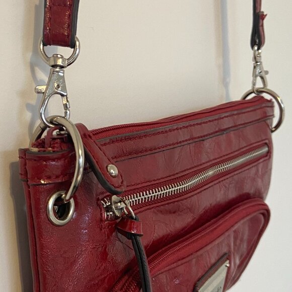 Nicole by Nicole Miller Shiny Red Cross Body Bag - Picture 4 of 16